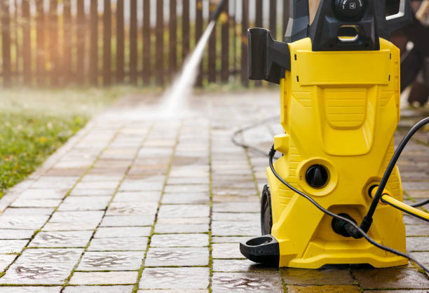 Best Gutter Cleaning and Brightening in St Charles, IL